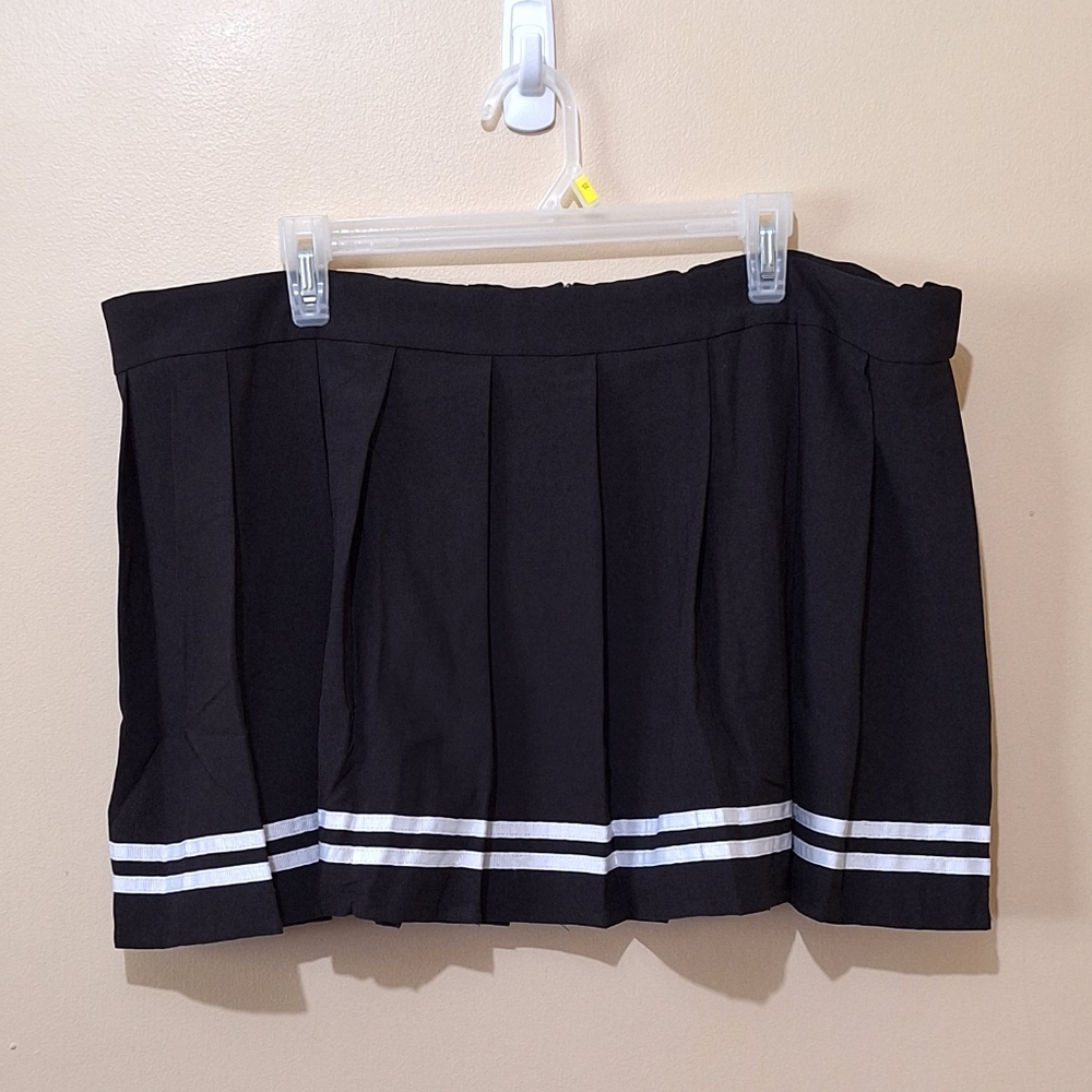 NWOT Cosplay Pleated Mini Skirt